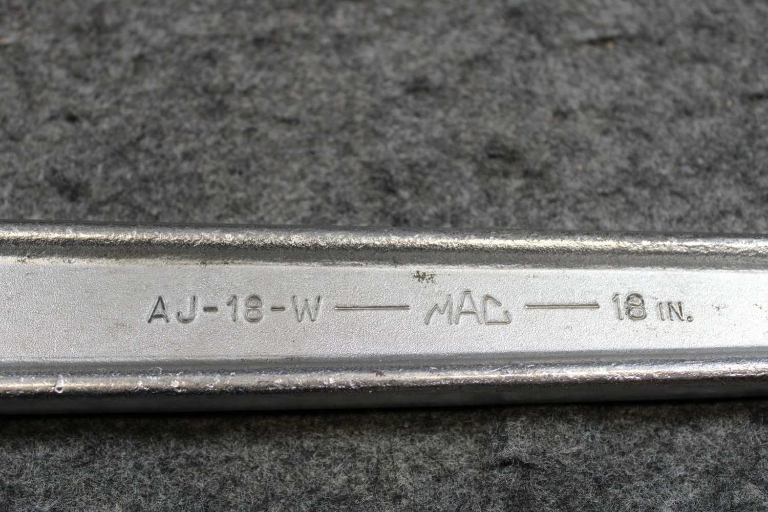 Mac Tools AJ-18-W Adjustable Wrench (464330)