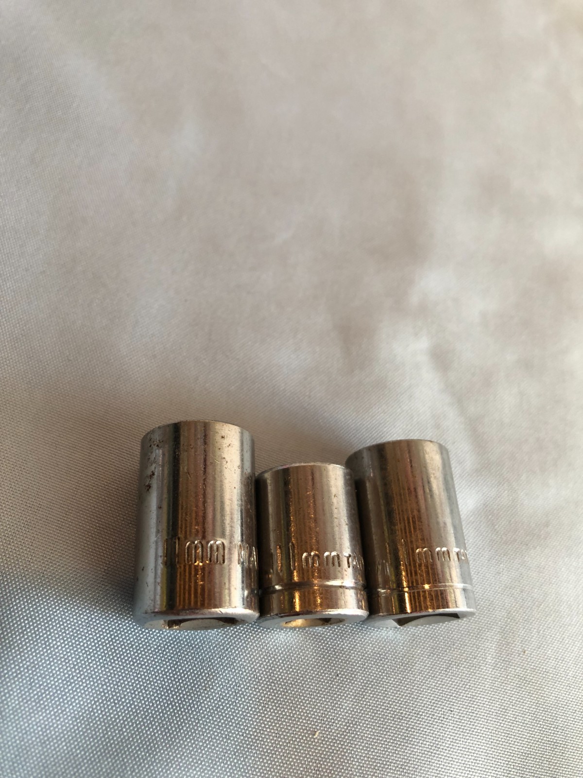 LOT of 15 Sockets – Various Sizes with Duplicates SEE PICS for Sizes #F12
