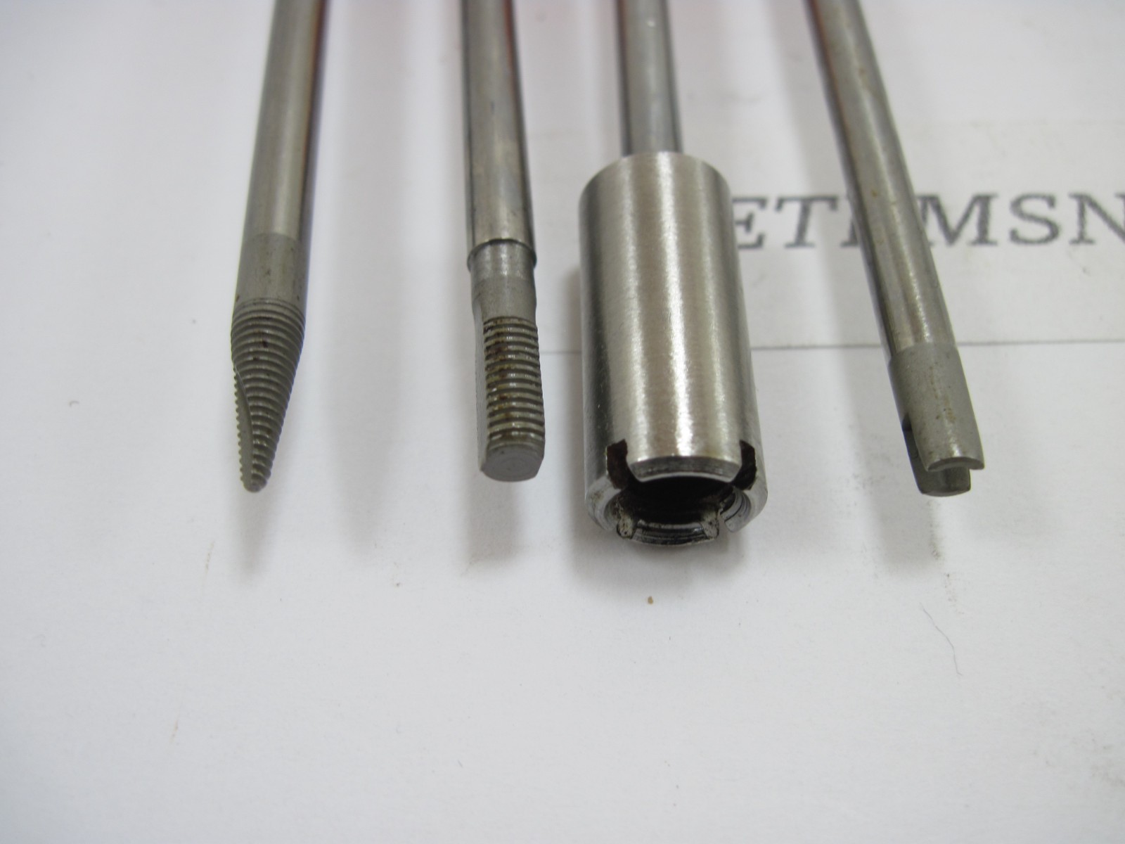 Snap On Tire Valve Core Set W/Orange Hard Screwdriver Handles TR MINT