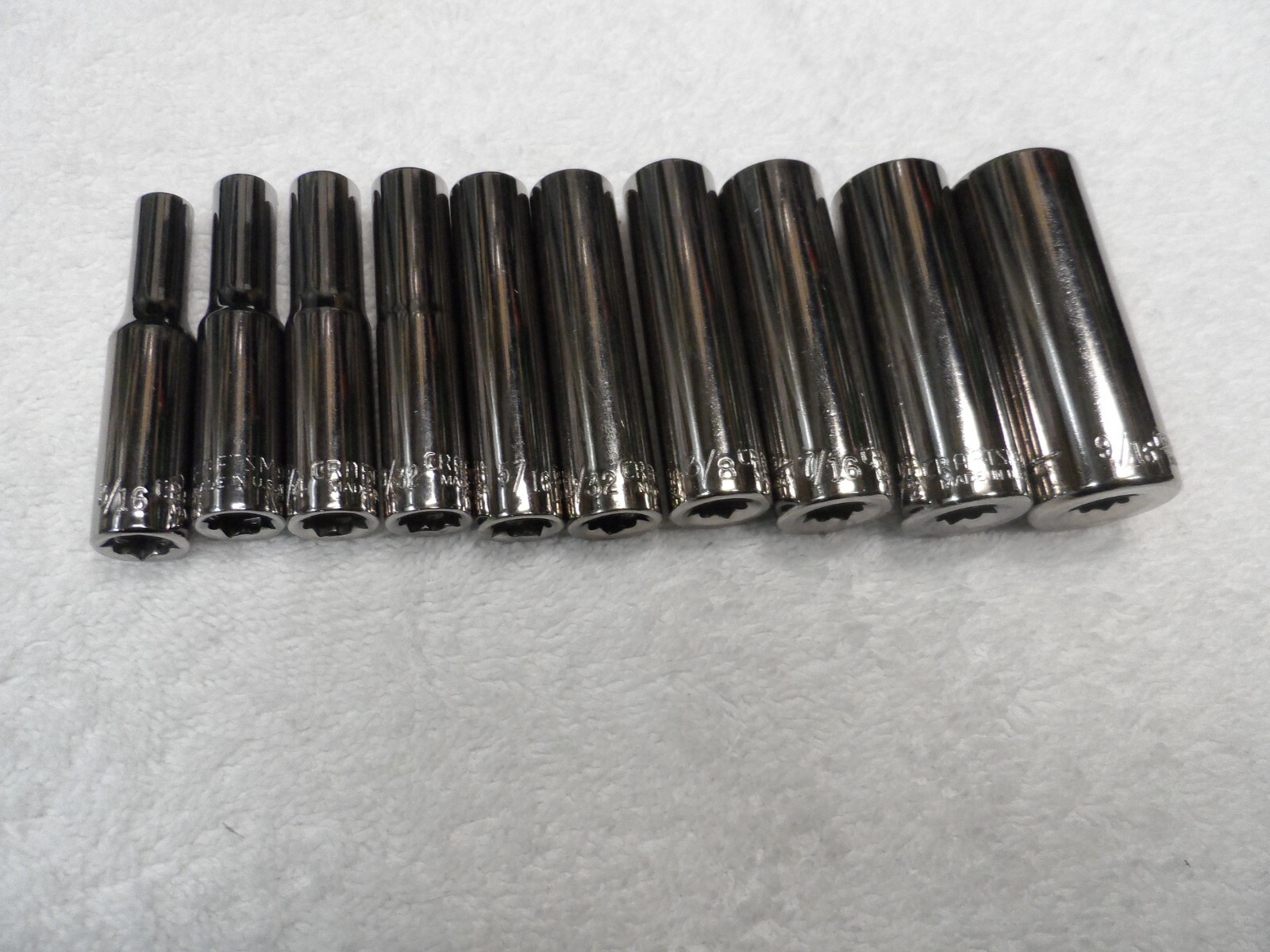 Craftsman 1/4″ Drive SAE Deep Socket Set, NOS USA, 6pt (3/16 to 9/16″) – 10 pcs