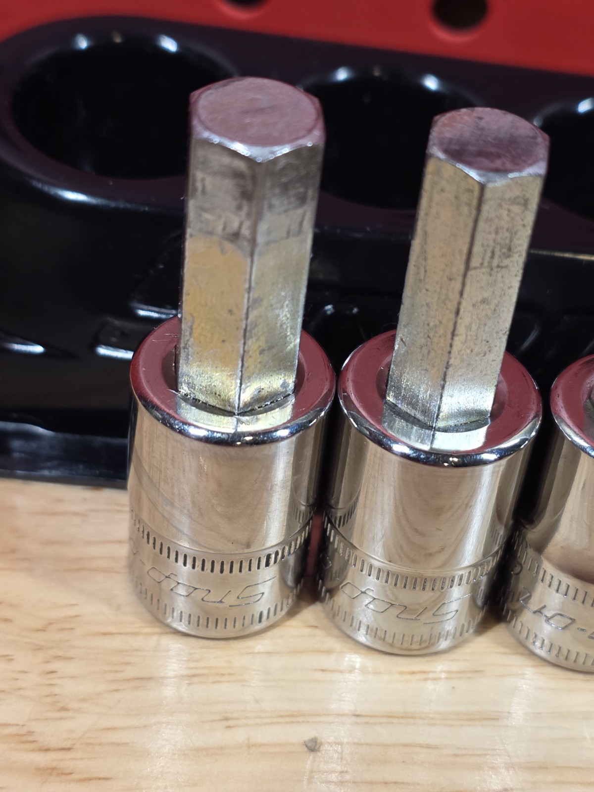 Snap-on Tools 207EFAMY 4-10mm 3/8″ Drive 7-Piece Metric Hex Socket With Holder