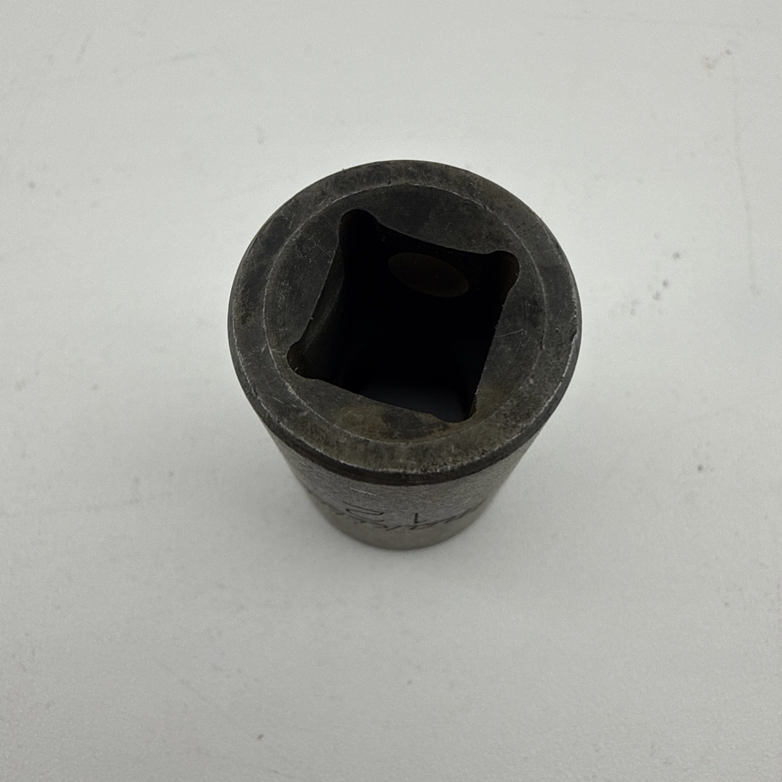 Makita 3/8″ Drive 12mm Metric Impact Socket 6-Point