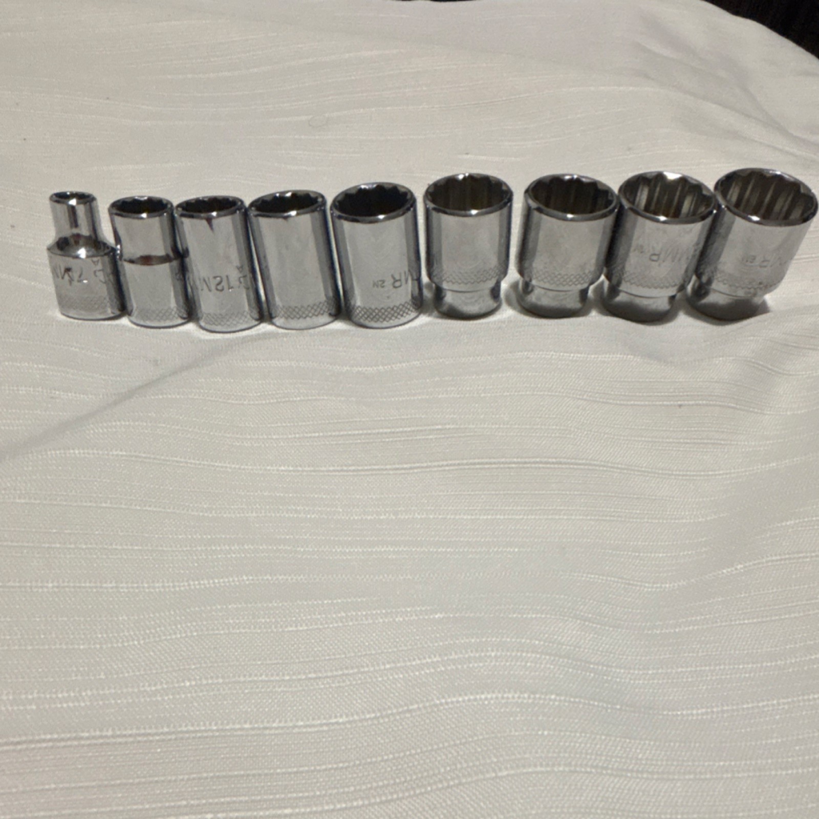 Mac Tools 3/8” Drive 12 Point Shallow Standard Socket Set 9 Pieces