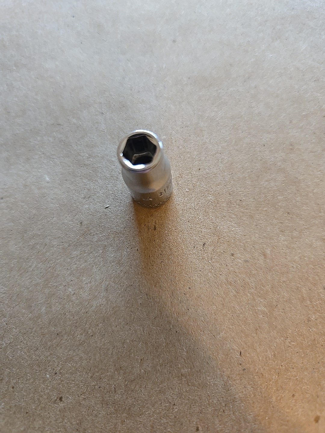 Mac Tools 1/4″ Drive 6MM 6PT Metric Shallow Chrome Socket USA M66MM