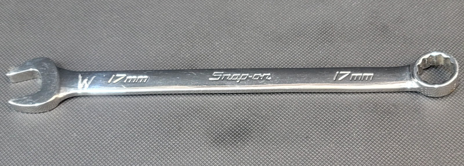 Snap On Tools 17mm Metric Standard Combination Wrench OEXM170B 12 Point USA
