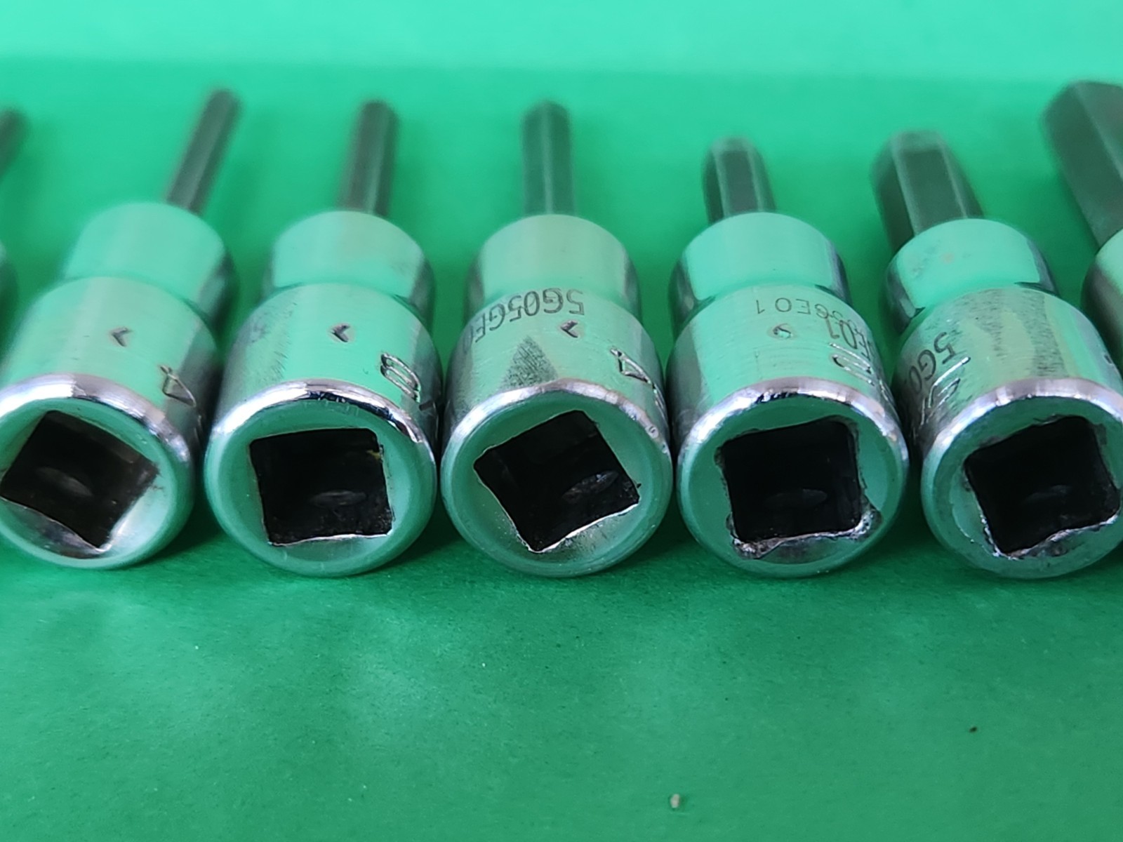 Snap On 9 pc 1/4″ Dr. SAE Hex Driver Bit Socket Set 1/16″-1/4″ V6