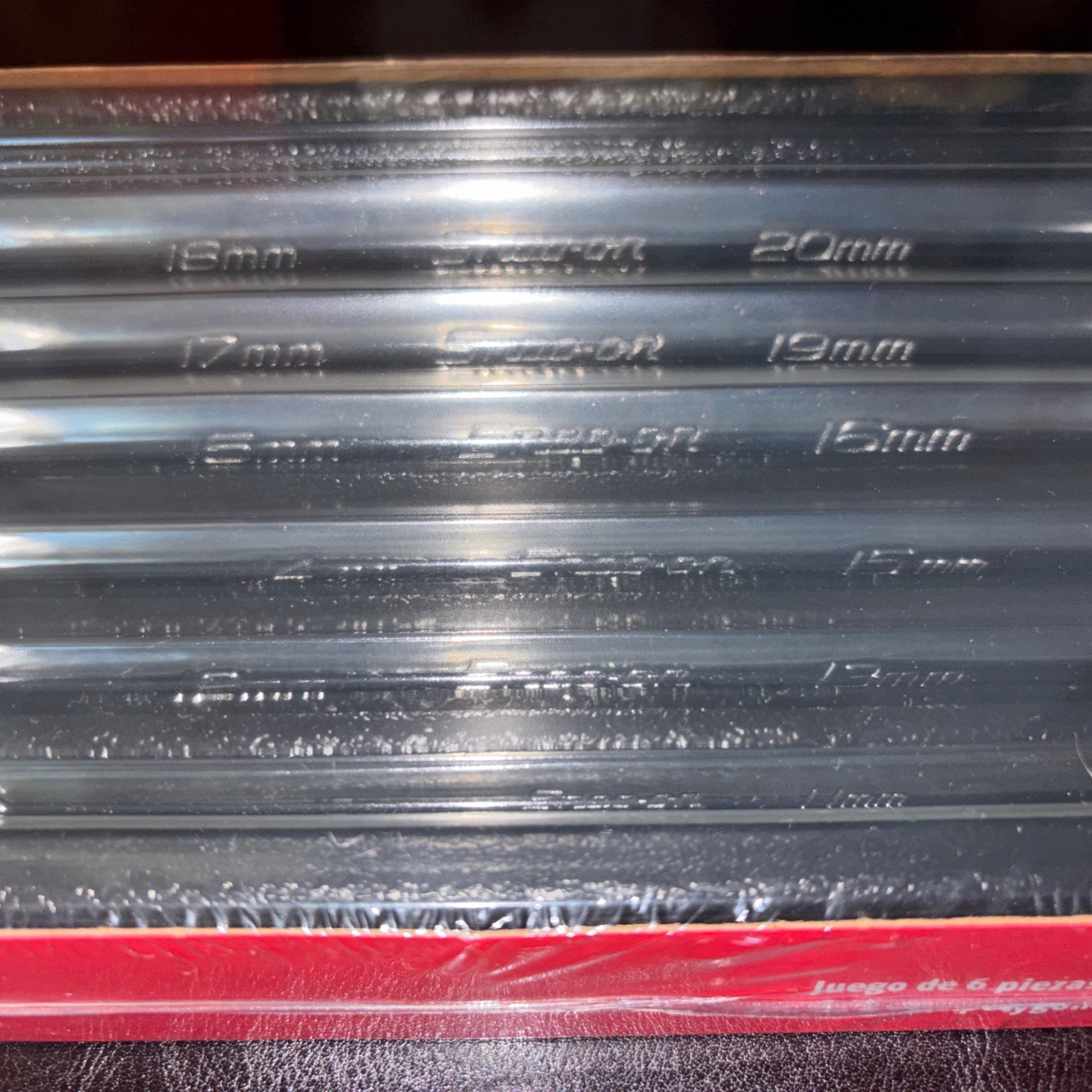 NEW SNAP ON TOOLS 6 PIECE METRIC HI- PERFORMANCE 0 DEGREE OFFSET BOX WRENCH SET