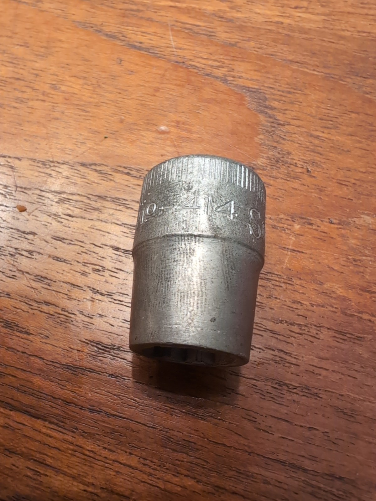Snap-on No-414 7/16″, 8pt, 1/2″ Drive Socket, USA