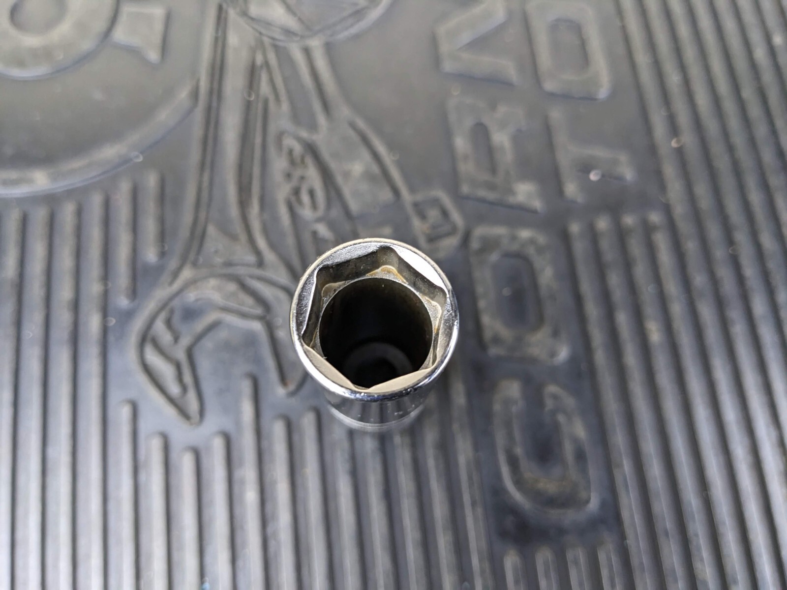 #be434 Snap On Tools 3/8″ Drive 5/8″ Retention Spark Plug Socket S9706KR
