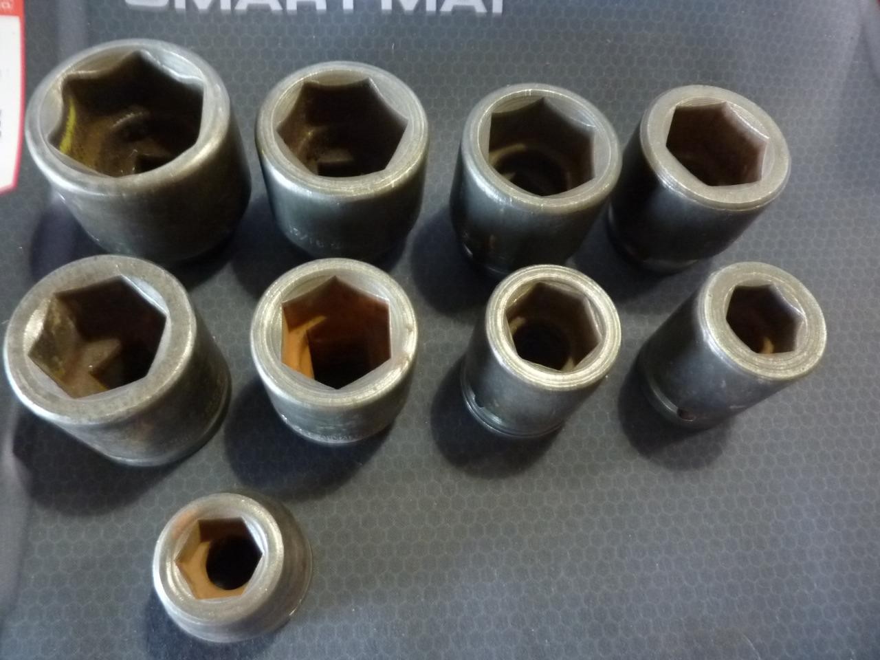 NINE USED MIXED MAKER USA MADE 3/4″ DRIVE SAE SOCKETS – FREE SHIPPING