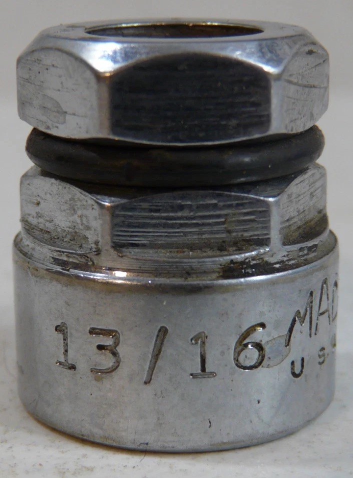 Mac Tools VRF Passthrough Socket 7/8″ External Hex Drive 13/16″ 12 Point VRSS262