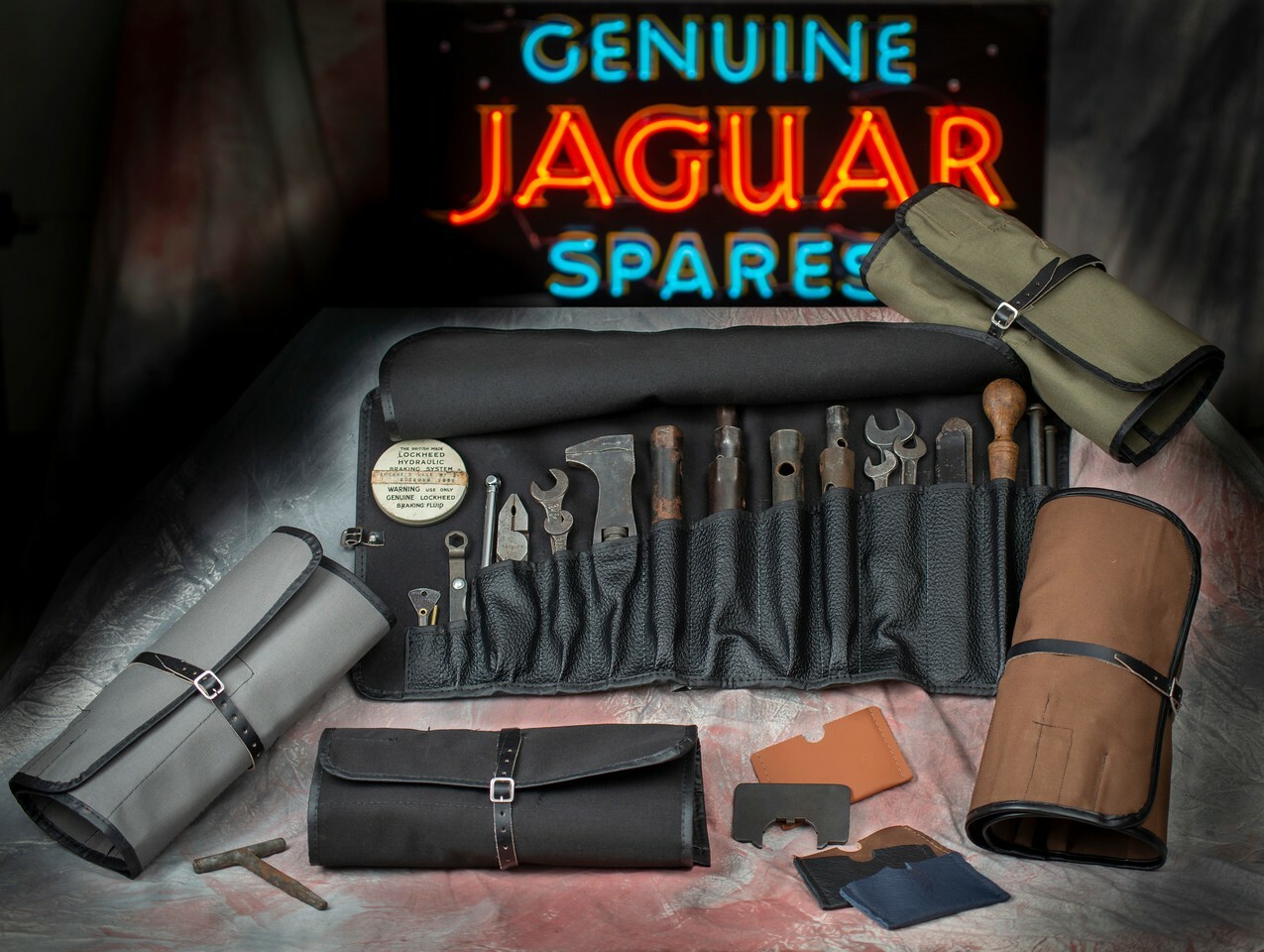 Jaguar XK120 Tool Bag – C.2882 / B3 – Black Heavy Duty Canvas w/Correct Buckle 
