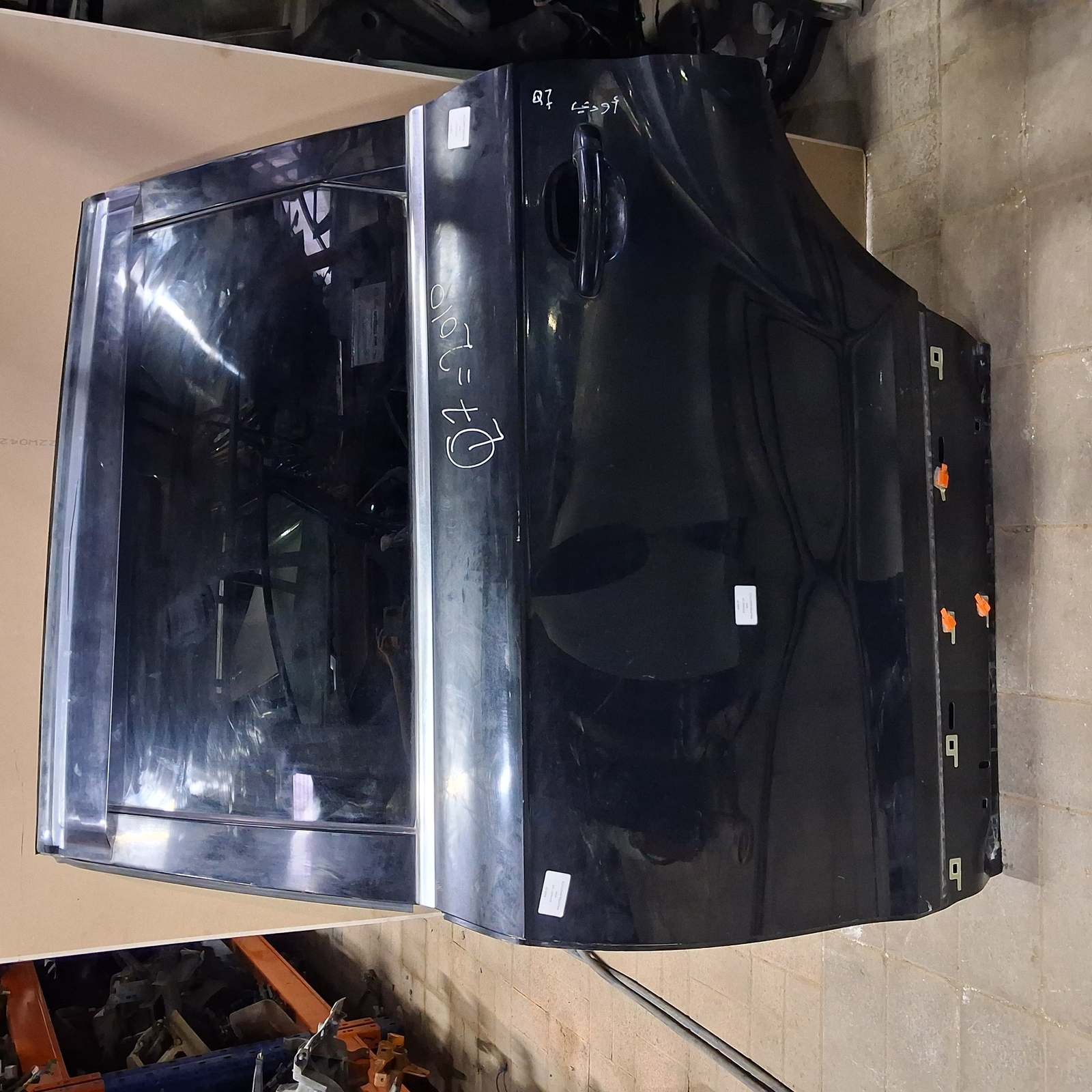 2007-2023 Audi Q7 Door Shell 4L0833051