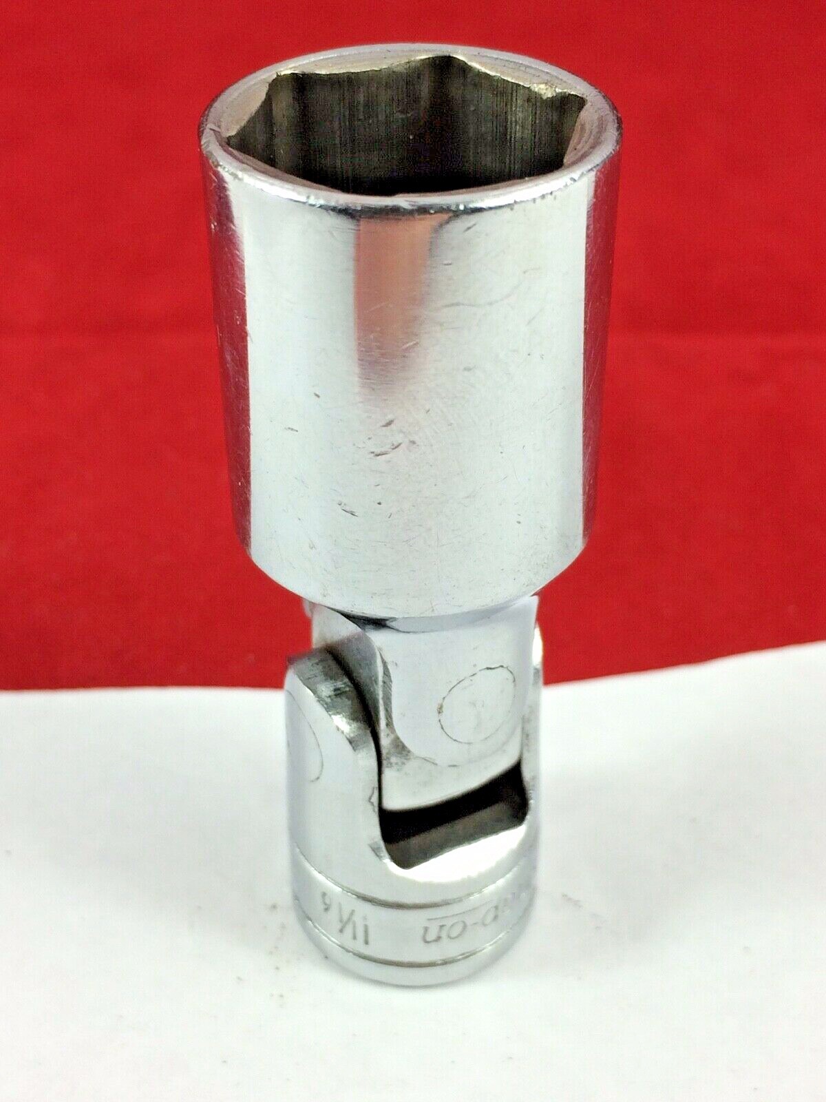 Excellent! Snap-on 11/16″ FSU22 3/8″ drive 6-pt Deep Universal Swivel Socket