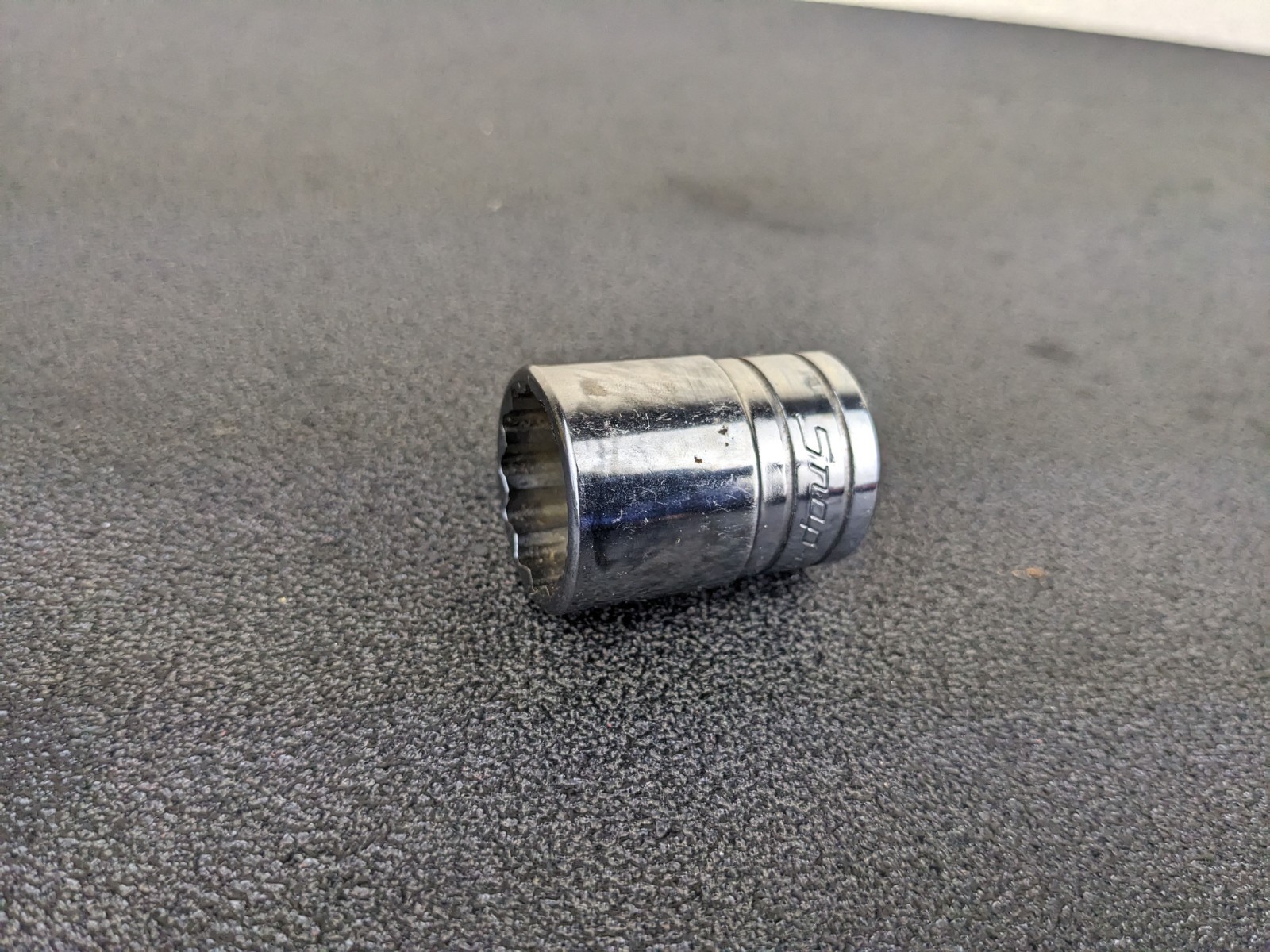 #bm122 Snap-on Tools SW261 1/2″ Drive SAE 12 Point Shallow 13/16″ Socket USA