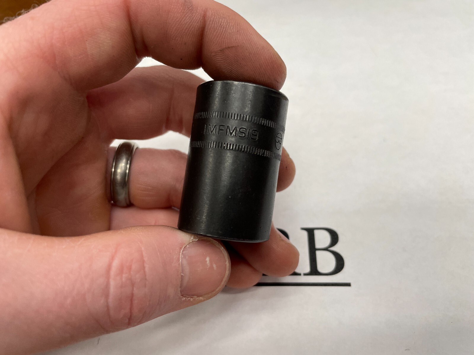 Snap-on Tools USA NEW 3/8″ Drive 19mm Metric 6pt Semi-Deep IMPACT Socket IMFMS19