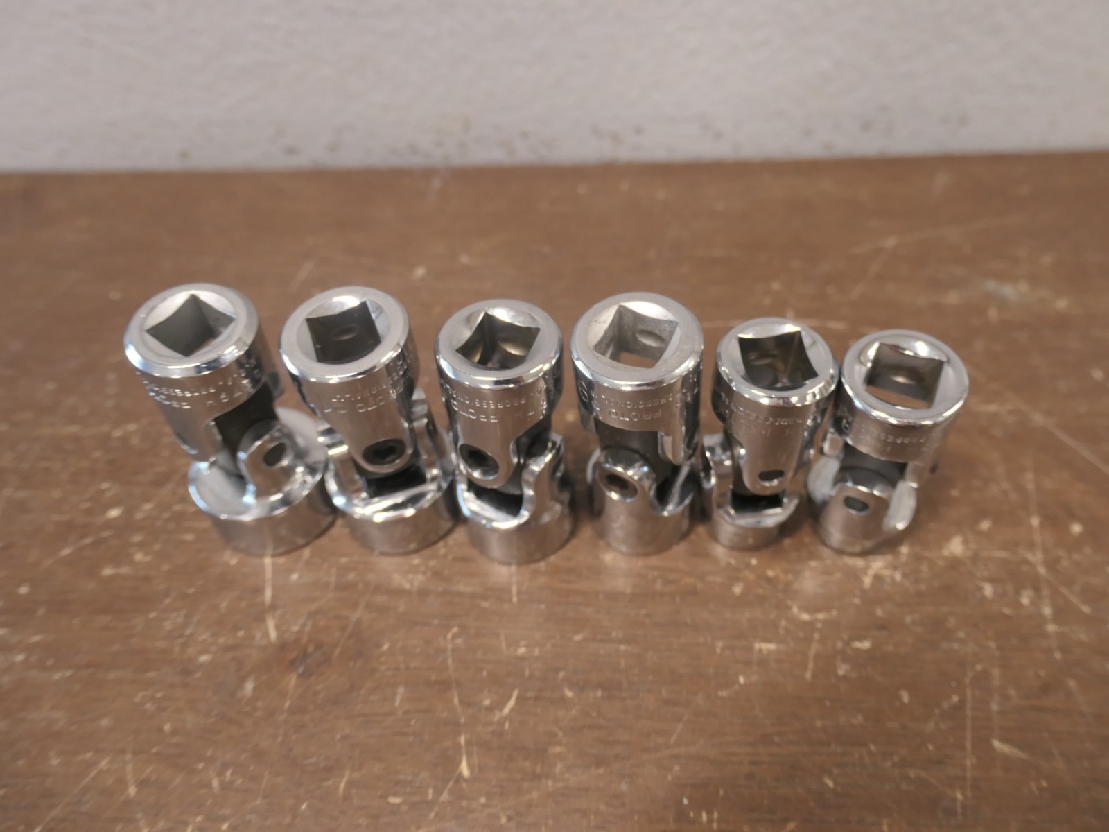 Proto Professional USA 3/8″ Drive 6pc 6pt SAE Swivel Socket Set 3/8-3/4
