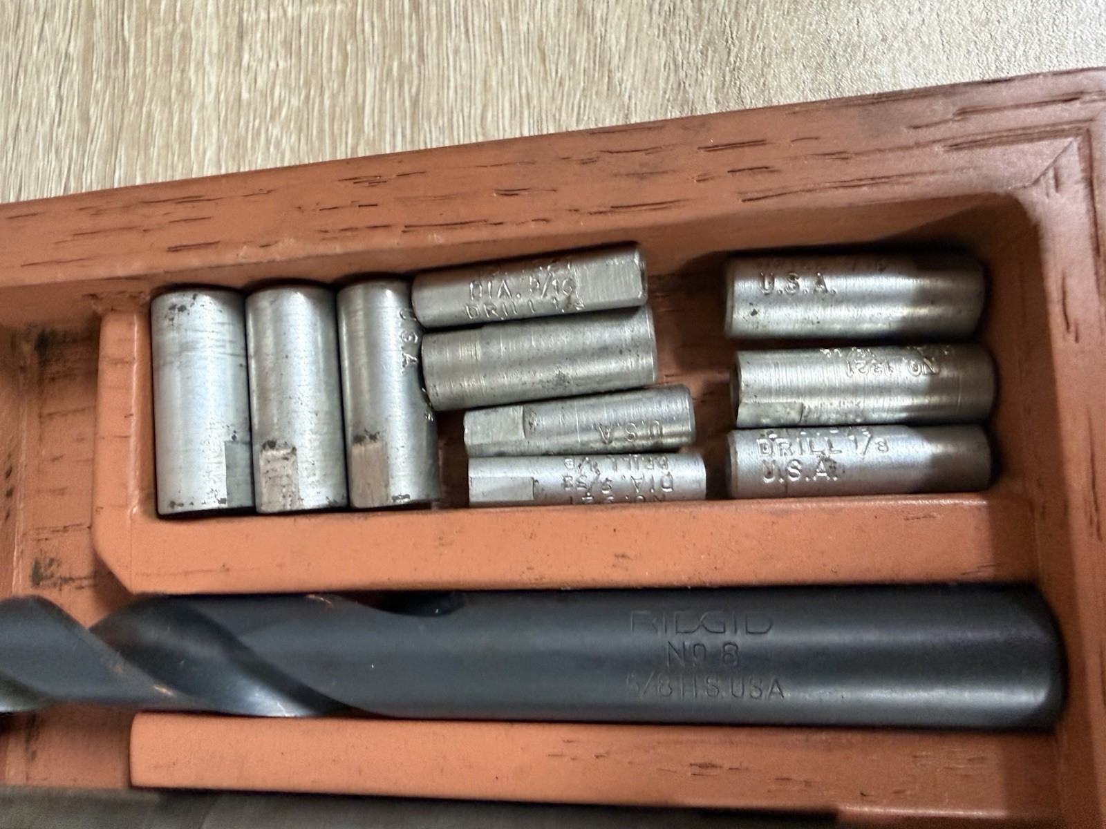 Blue Point Ridgid Tools USA Screw And Pipe Extractor Set E1025 Vintage