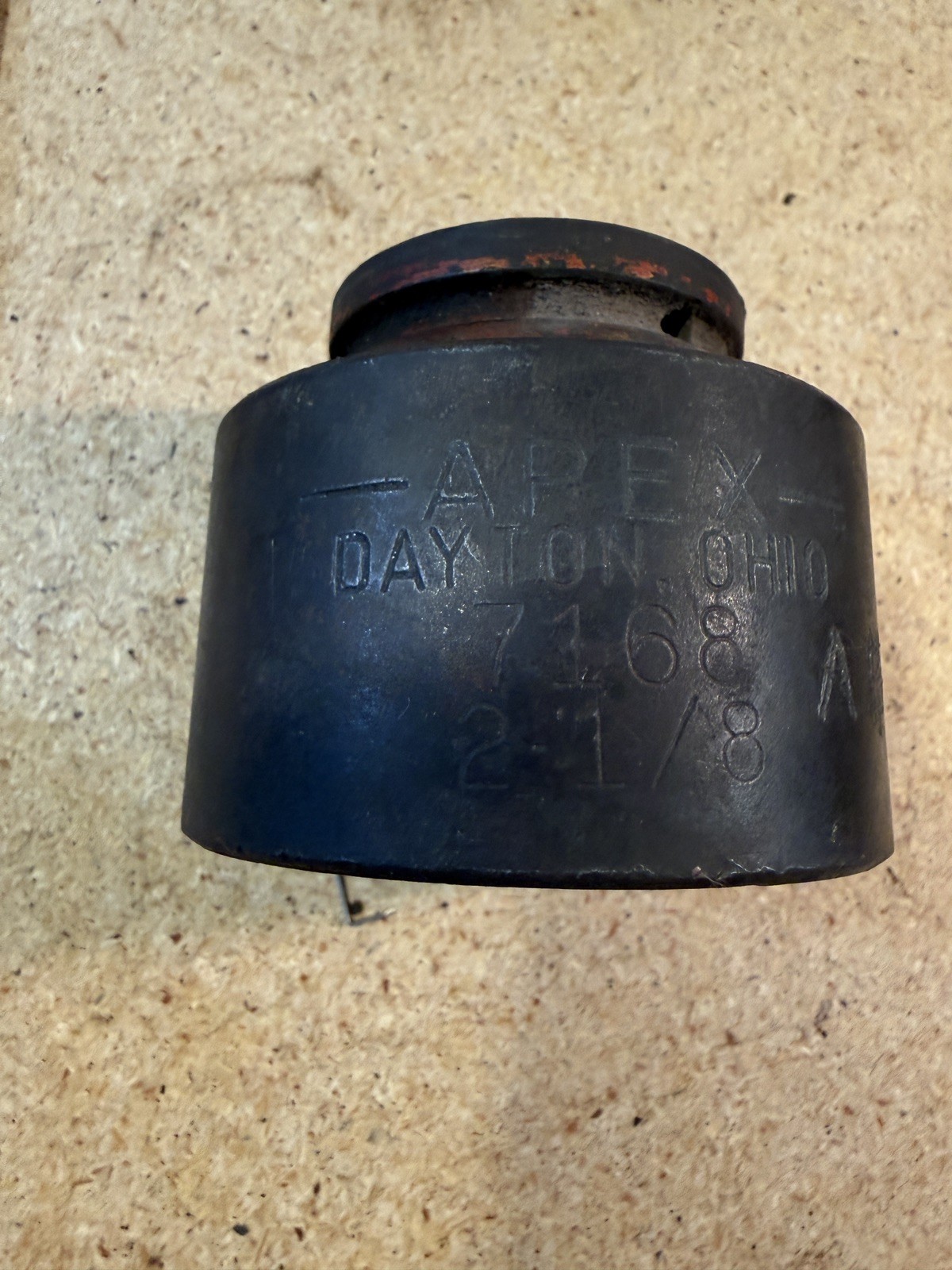 VINTAGE APEX DAYTON OHIO 7168 2-1/8″ 6 POINT PNEUMATIC SOCKET 3/4″ DRIVE