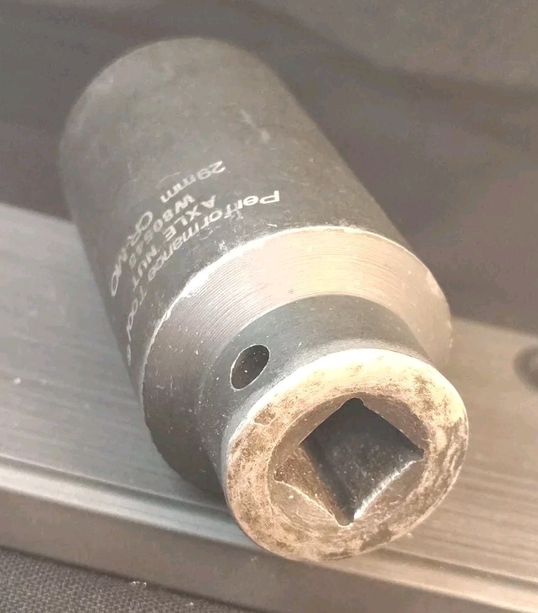 Performance Tool 29mm W80548 – 1/2″ Drive Axle Nut Socket