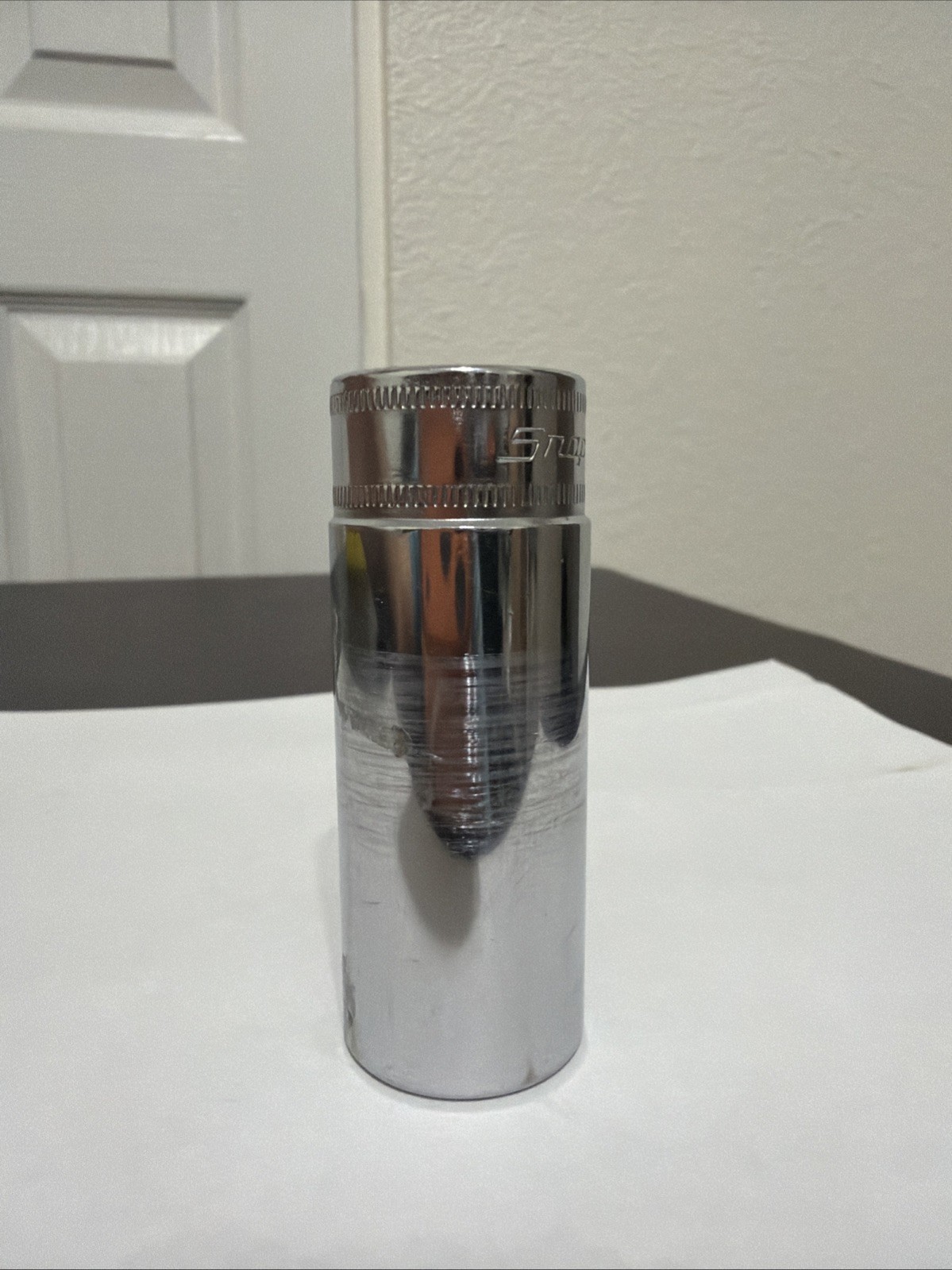 Snap-on 3/8″ Drive 6-Point Metric 19 mm Flank Drive Deep Socket SFSM19