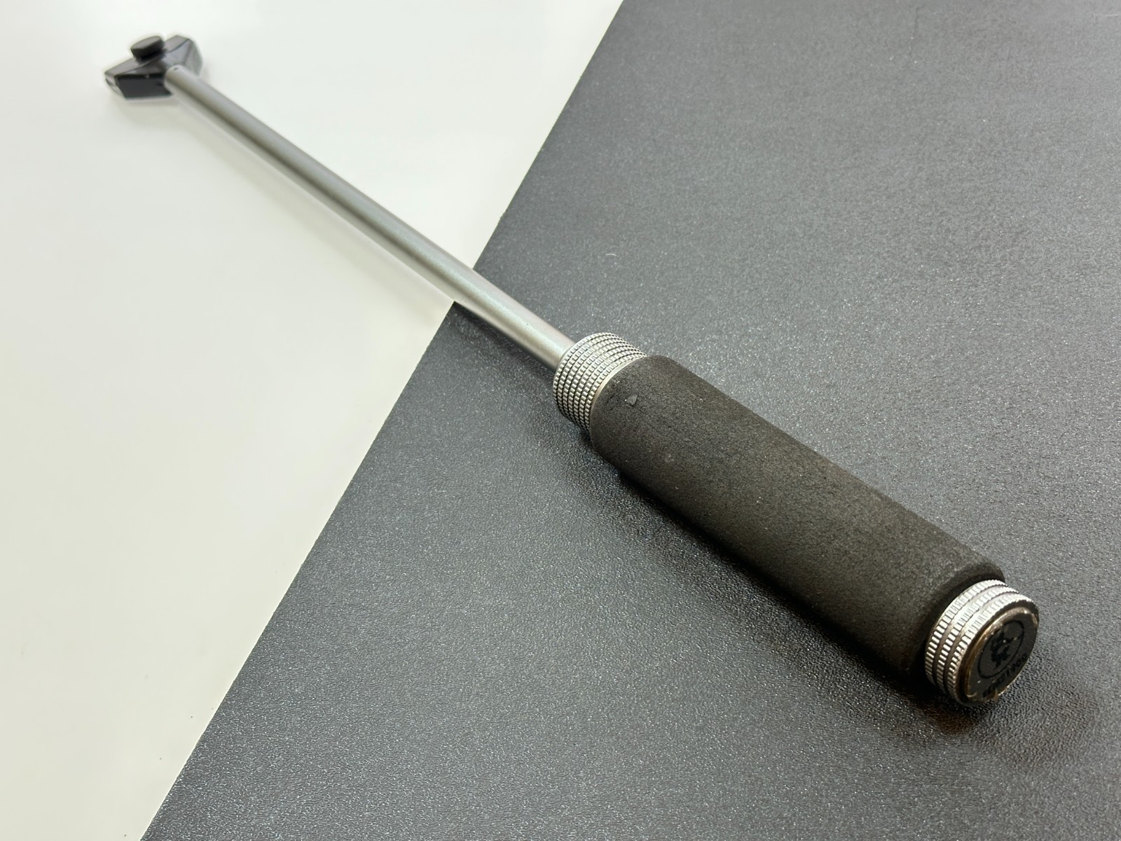 Cornwell Tools ECMS1900 Monster Scraper Tool, Aluminum Body, Comfort Grip, 19” L