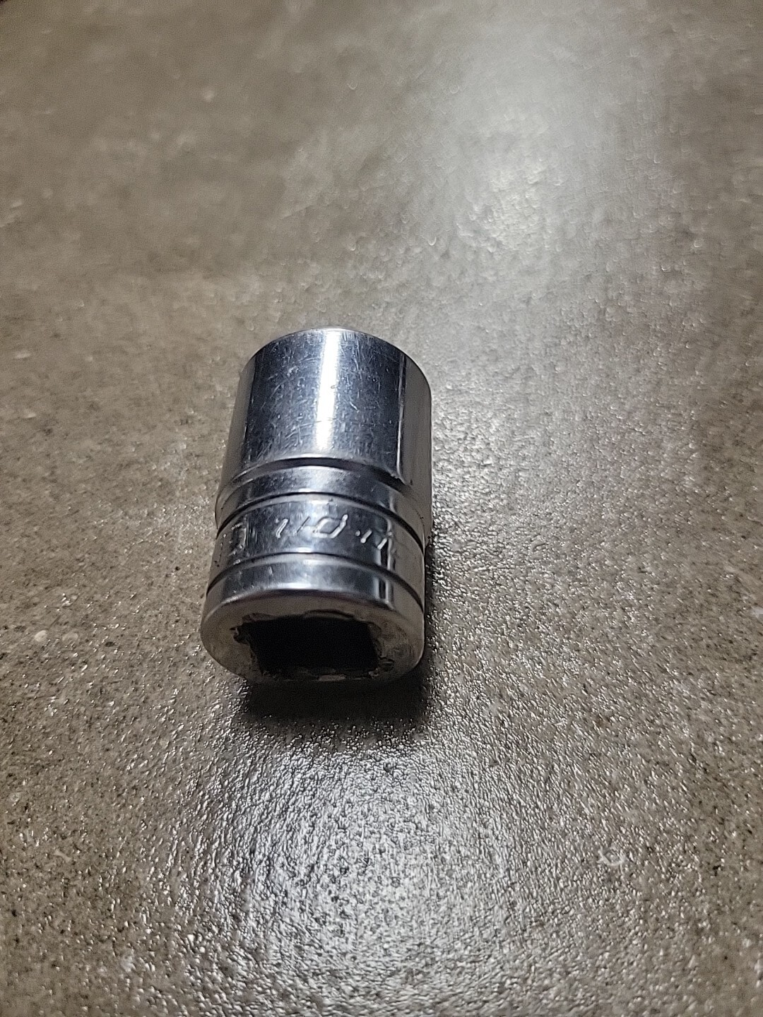 Snap-on Tools USA TW241 1/2″ Drive 3/4″ SAE 6 Point Shallow Chrome Socket