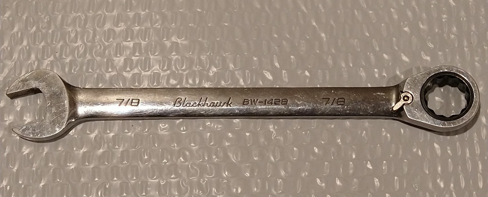 BLACKHAWK TOOLS BW-1428, 7/8″ RATCHETING/OPEN-END COMBO WRENCH, 11.3″ LONG.