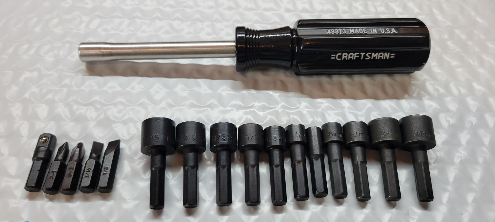 NEW Craftsman 43373 Magnetic Bit Driver w/16 Piece Bit Set
