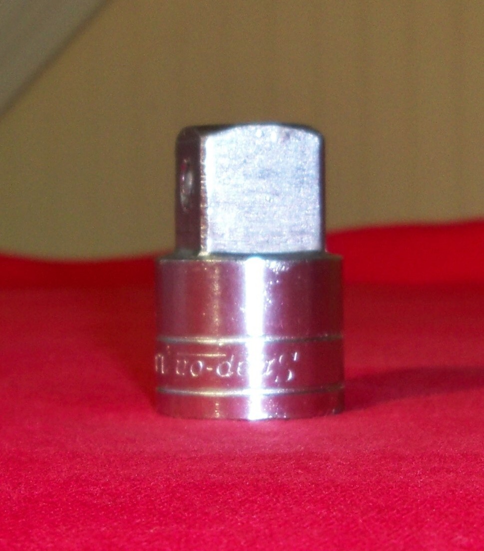 Snap On LA12 1/2″ Female to 3/4″ Male Drive Socket Adapter Reducer Lock Button