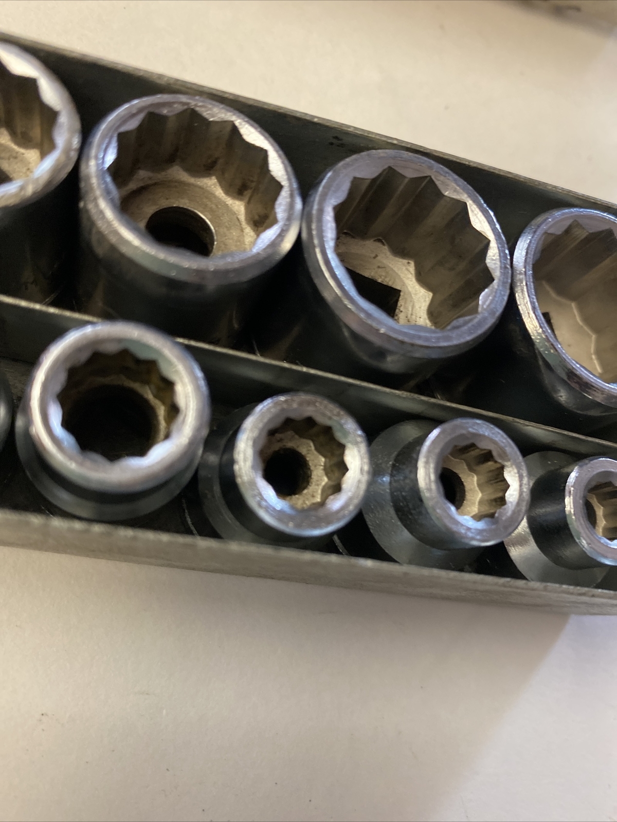 Truecraft Tools CM211 3/8” Drive Metric Socket Set Of 11 Medal Case 12 Point VTG