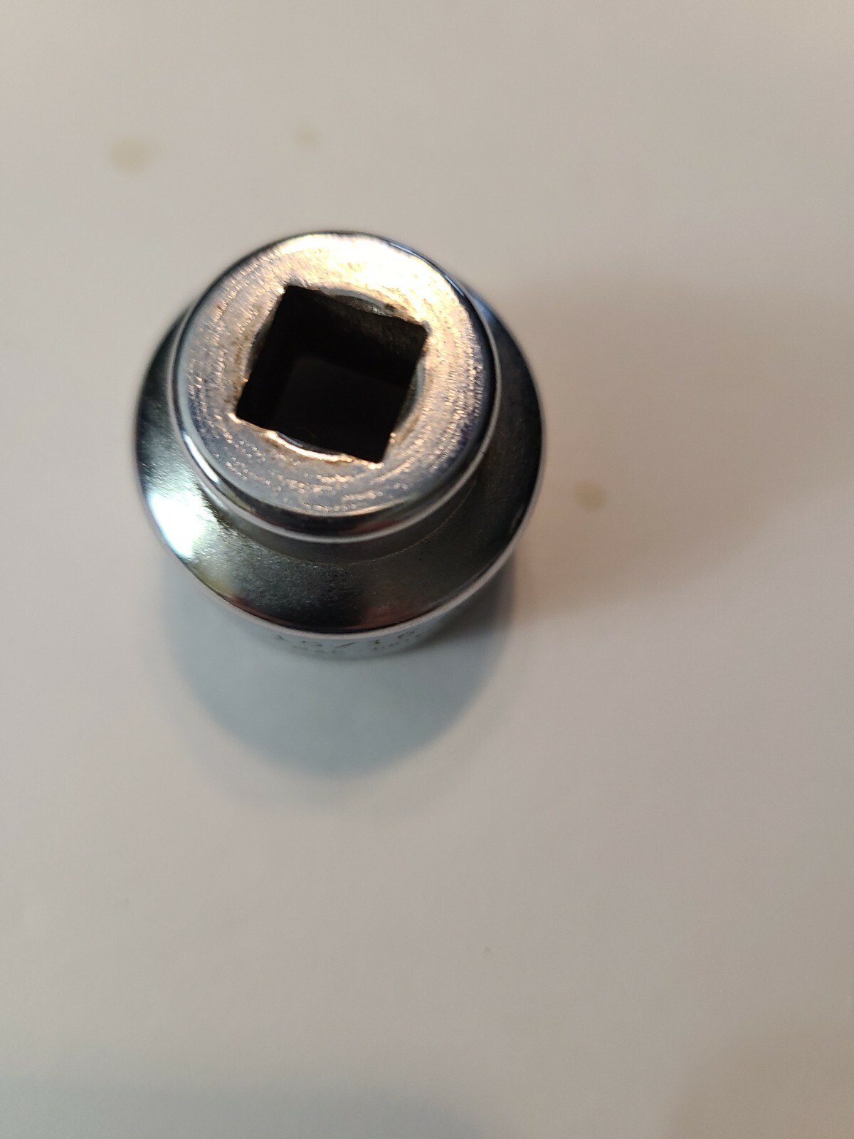 MAC Tools12 point – 3/8in SAE Sockets X282FD 7/8 in and X302FD 15/16 in
