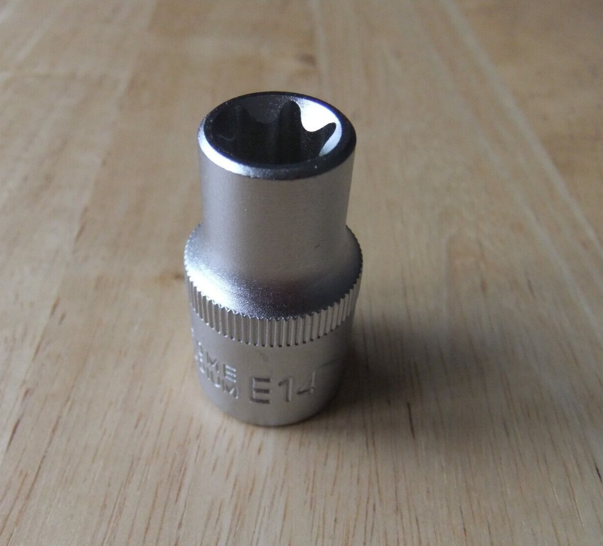 Welzh Werkzeug E14 x 1/2 Drive Chrome Vanadium External Star Socket – 38mm Long