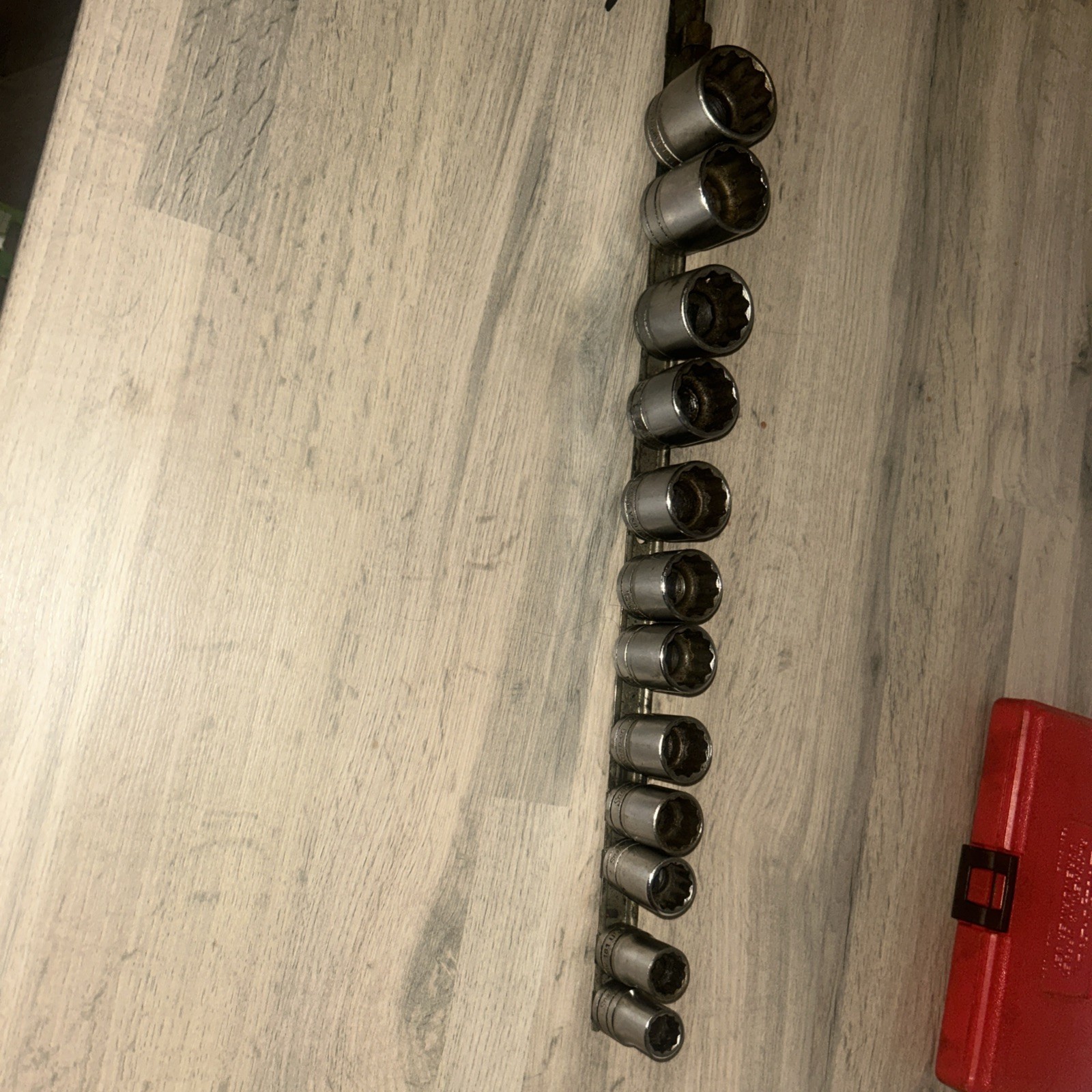 Snap On SAE Shallow Socket Set 1/2″ Drive 12 Point 15pc 1/2″ to 1-3/16″ SW