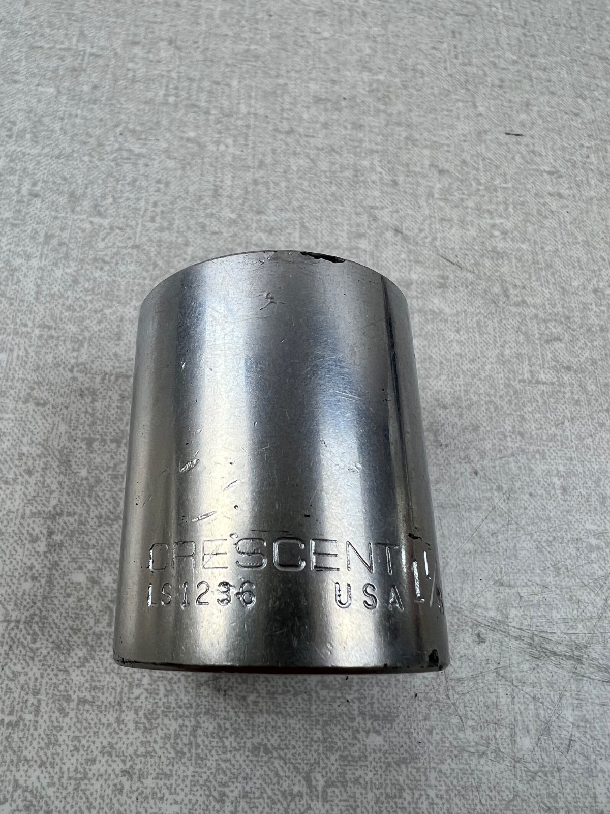 1-1/8” CRESCENT 12-point Shallow (standard) Socket 1/2″ drive LS1236