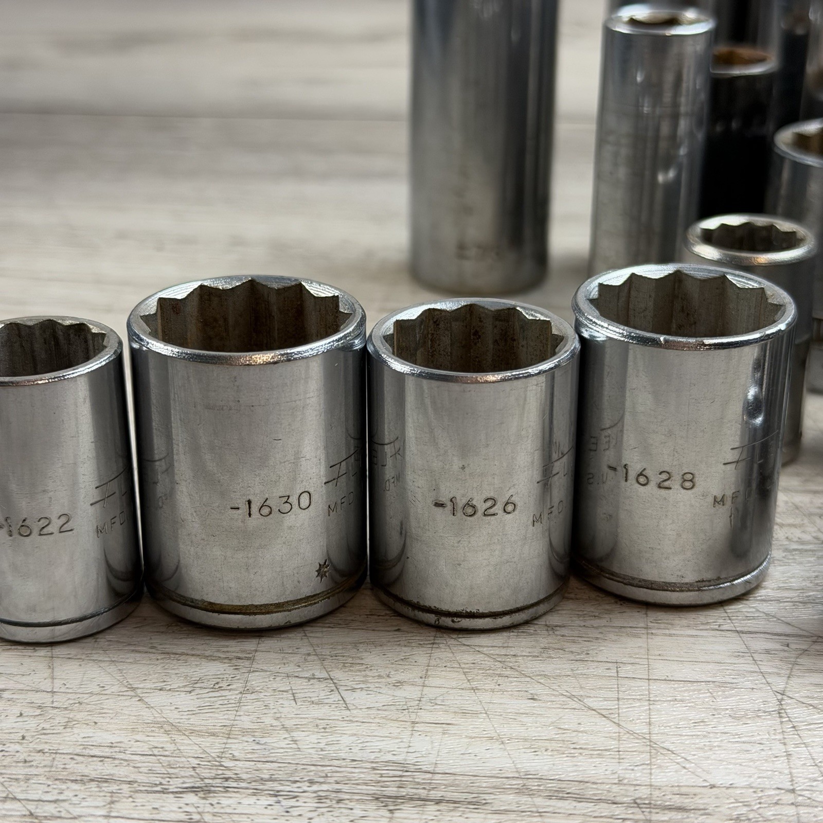 Mixed Socket Lot 25pc Multiple Sizes SAE – Industro, Husky, Fleet, Stanley