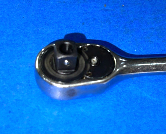 SNAP-ON TOOLS 3/8 DRIVE QUICK RELEASE CHROME RATCHET F713 SHIPS FREE IN THE US