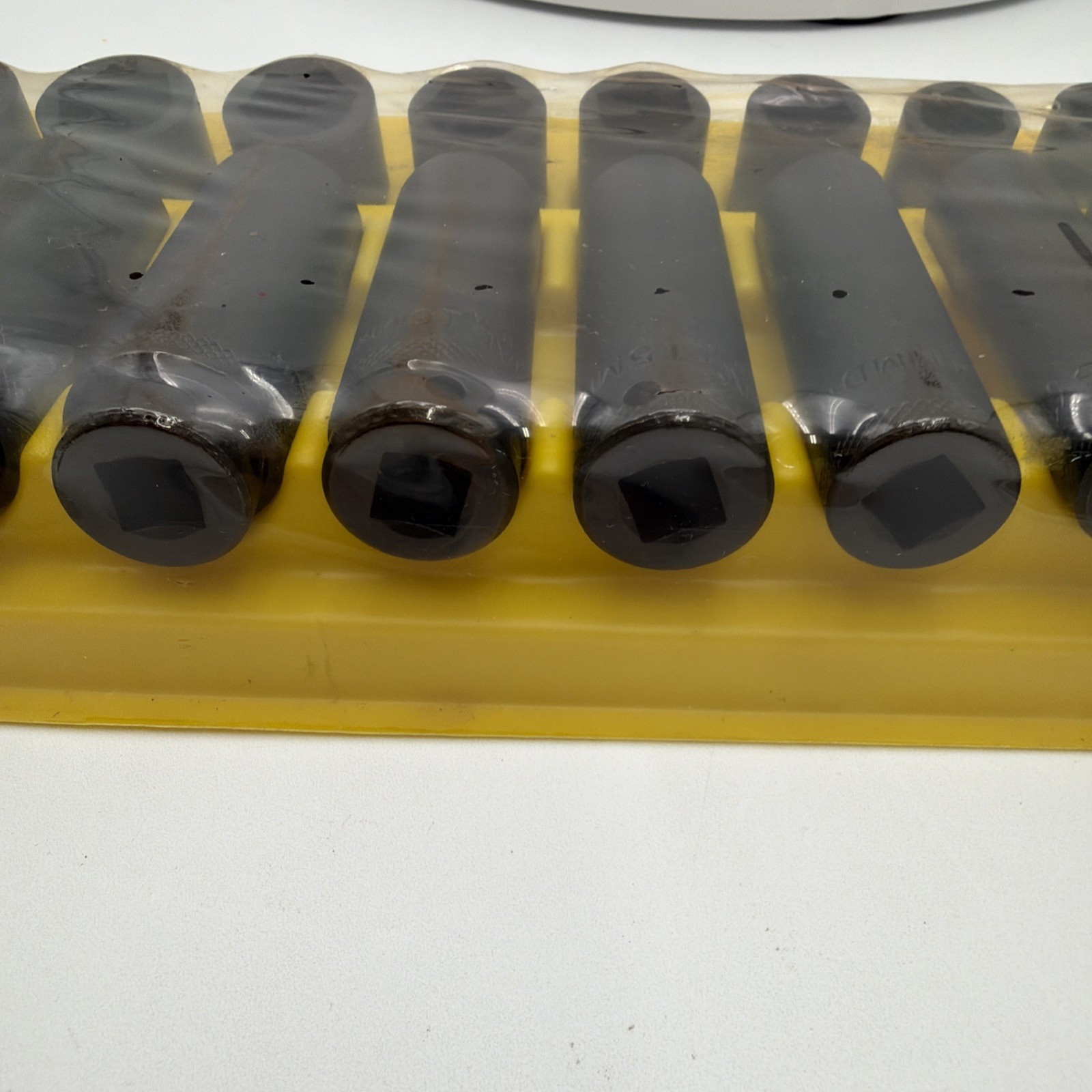 New Mac Tools SXPM206PTR 20pc 3/8″ Mac Drive Metric Impact Socket Set 10-19mm