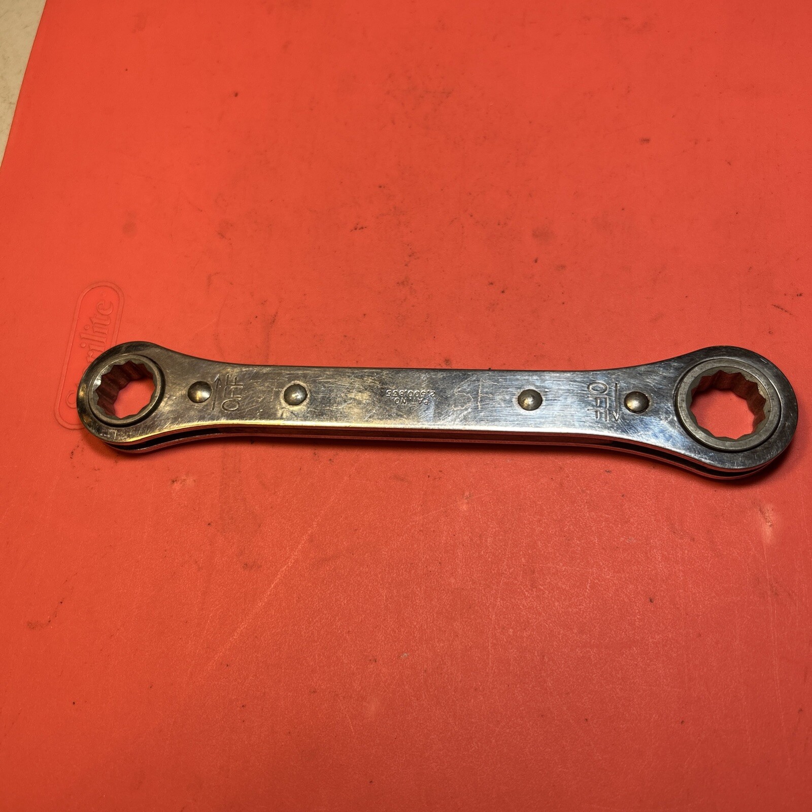 MAC TOOLS (5/8” x 11/16”) Ratcheting Box Wrench, 12 Point, Part# RBW-20