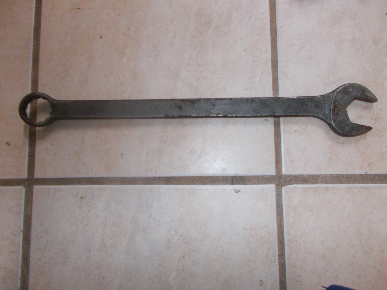 Cornwell USA Long Handle Combination 1-1/4” Wrench 18 Inches Long