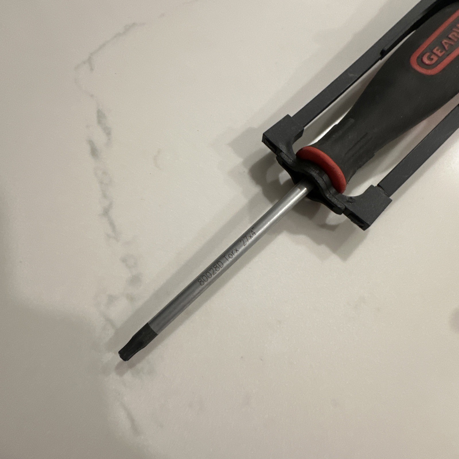GearWrench T-27 x 6″ Torx Star ScrewDriver Dual Material Grip 80028D New