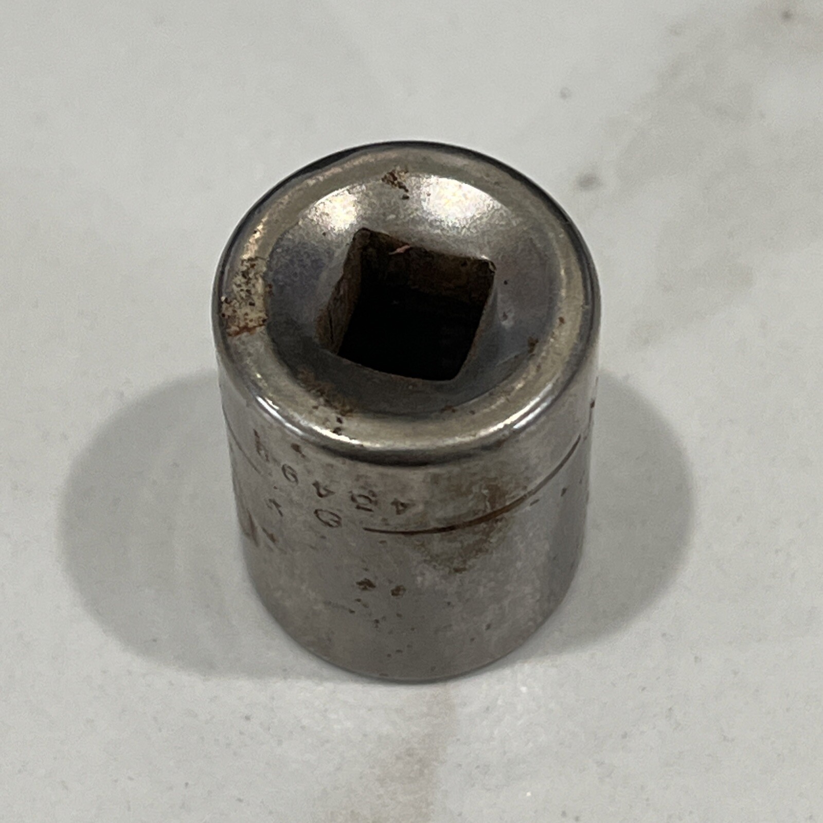 Craftsman USA 1/2″ 6 Point 1/4″ Drive Shallow Socket 43499 Inverted G Series