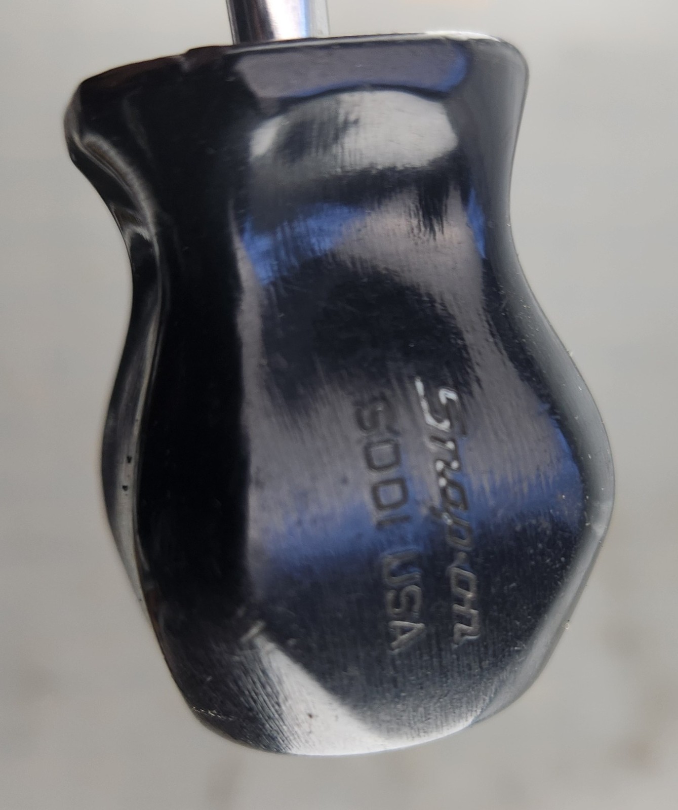 Snap On Tools Stubby Flat Blade Screwdriver SDD1 Black Hard Handle