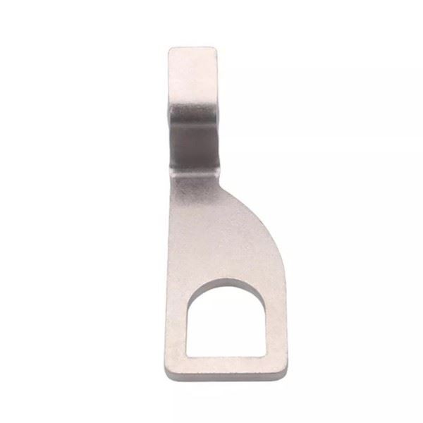 Tailgate Holder Bracket with Air Vent Capability for T5 Vehicles Design
