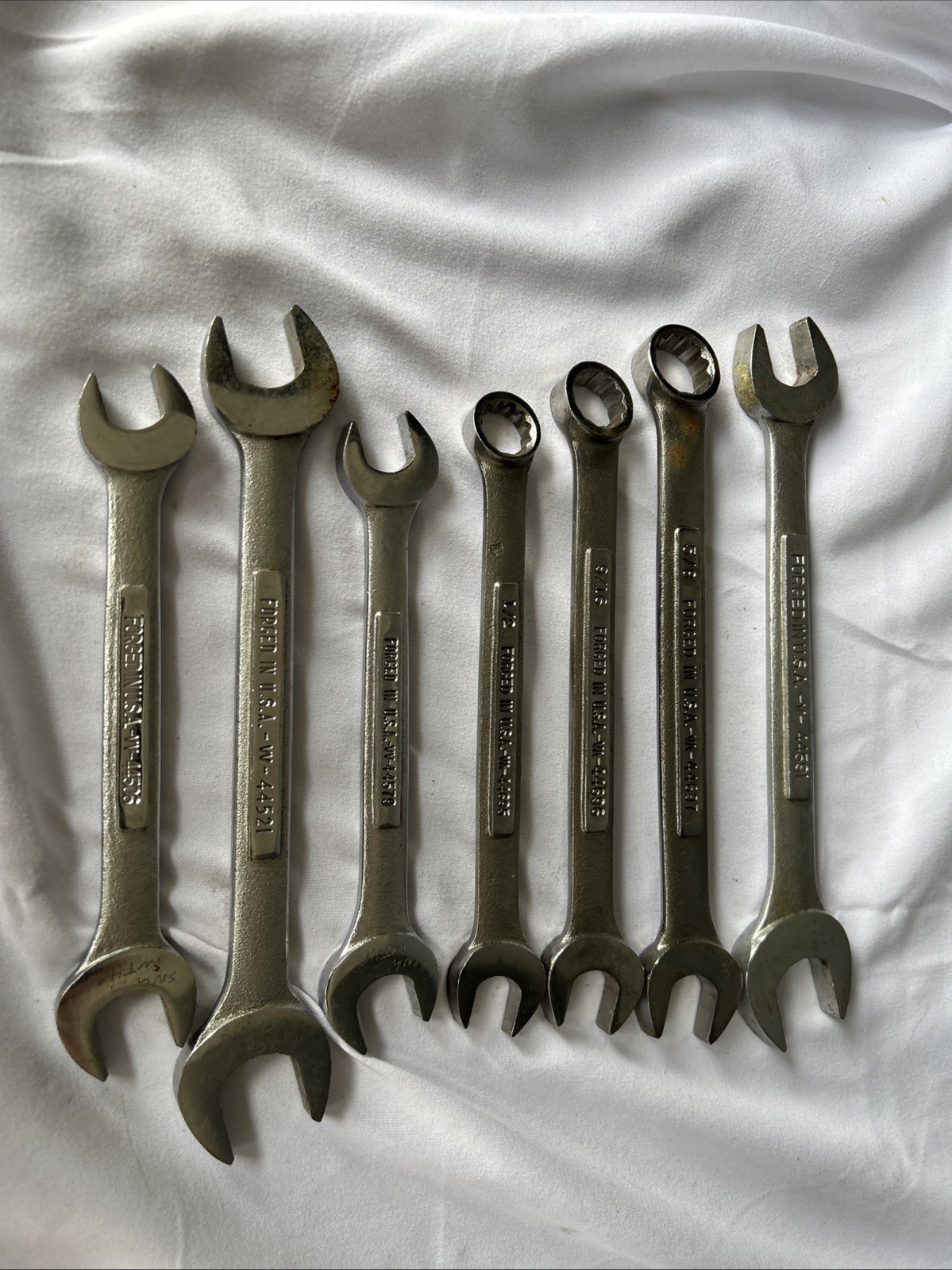 7 Craftsman Wrenches. 13/16-11/16, 1/2-9/16 Open 5/8, 9/16, 1/2, 18mm,14mm Combo