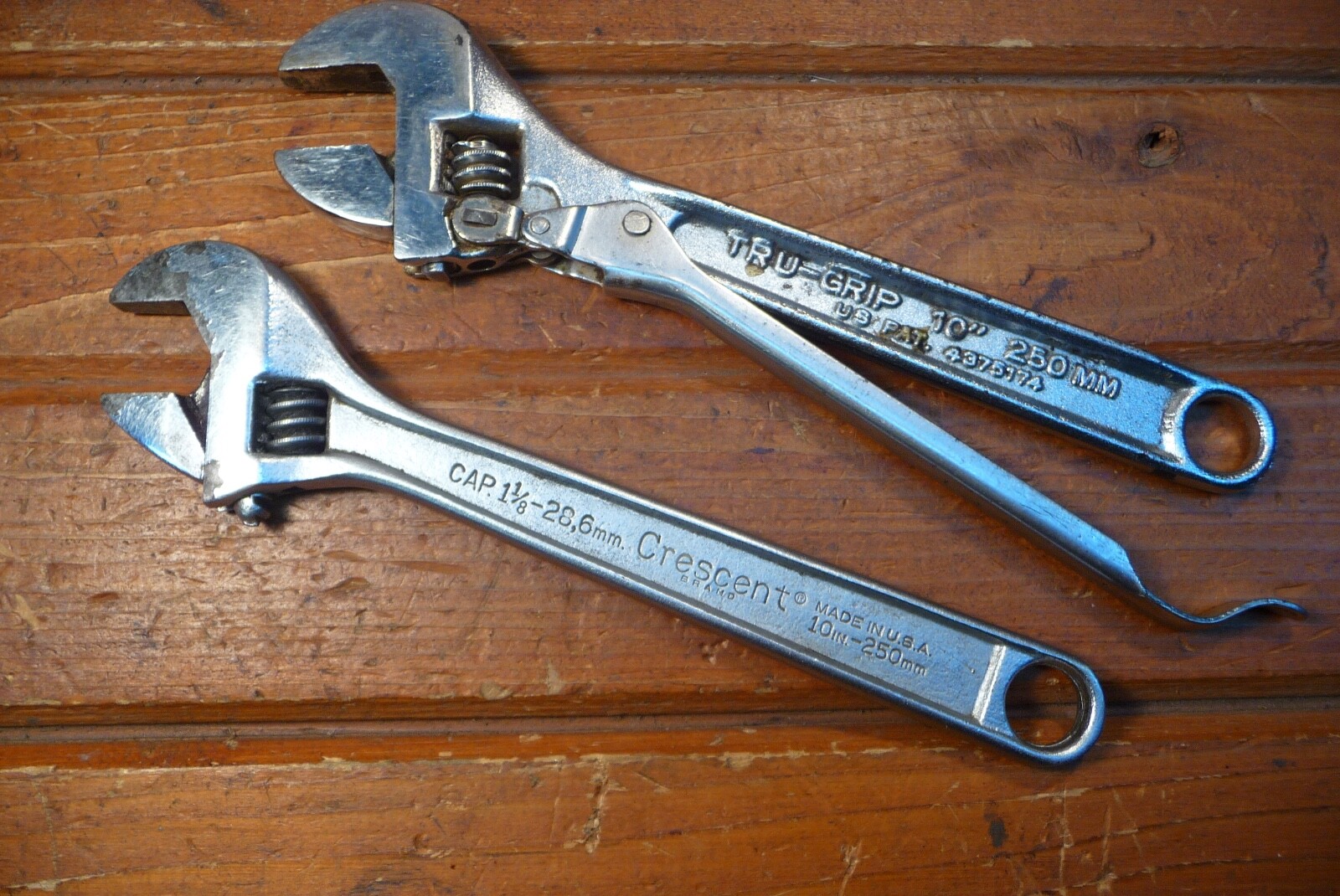 2 Vintage Adjustable Wrenches 10″ Crescent Wrench Crestoloy USA TRU-GRIP Taiwan