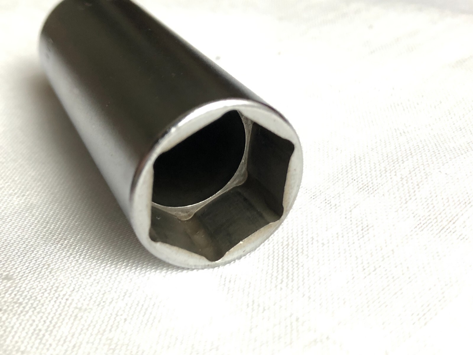 Blue-Point 13/16″ 3/8″-Drive Deep Socket 6-Point UF260 Matte Silver USA