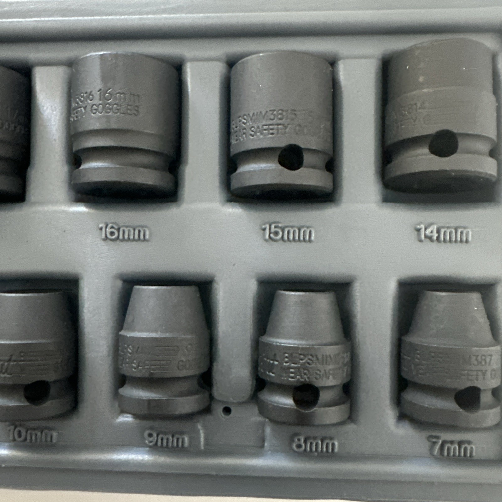 Blue-Point 13 Pc. 3/8″ Drive Metric Shallow 6 Pt. Impact Socket Set W/ Case New