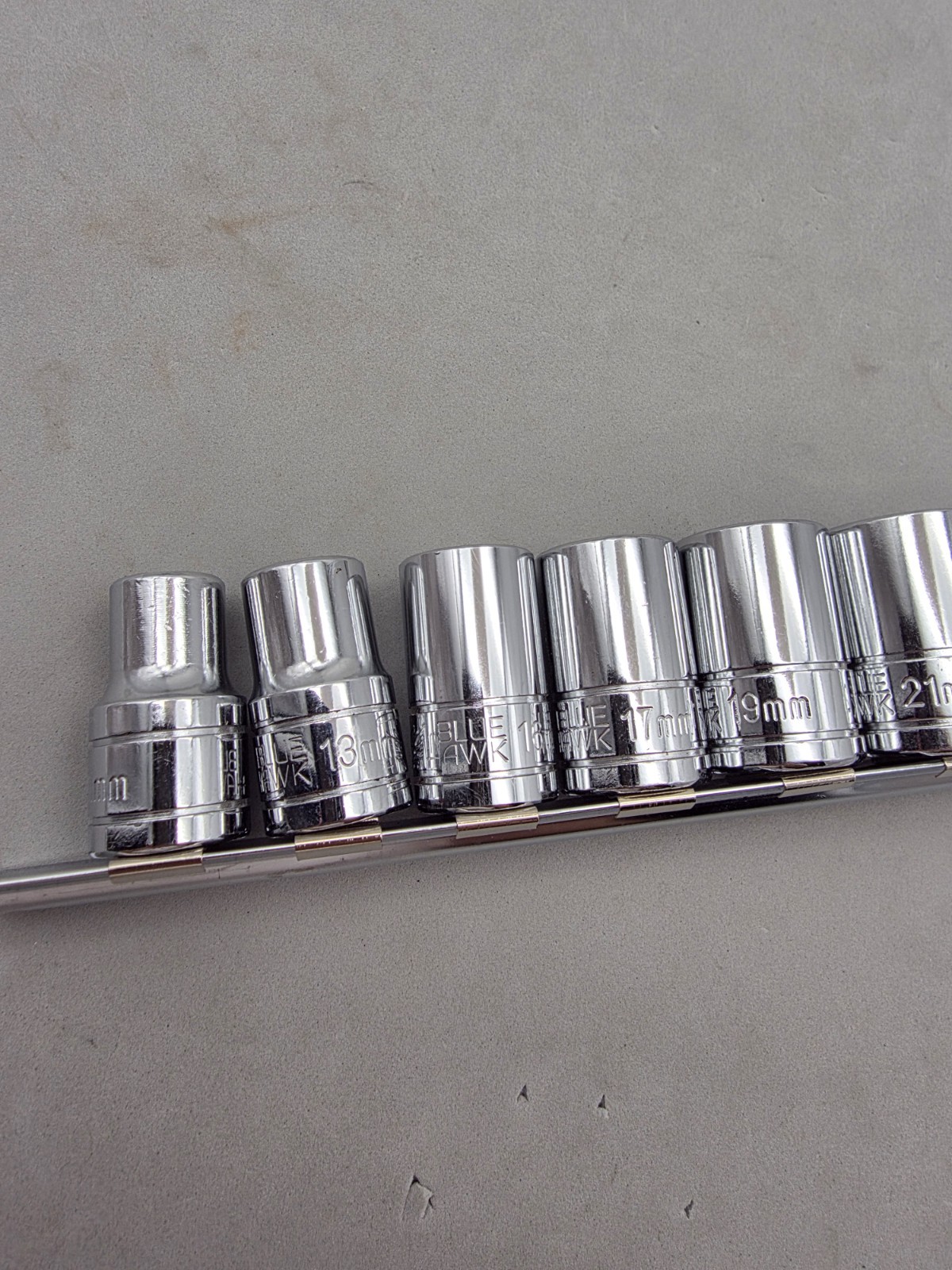 Blue Hawk Tools Chrome 1/2″ Dr. Socket Set 10 Piece 25,24,22,21,19,17,16,13,11mm