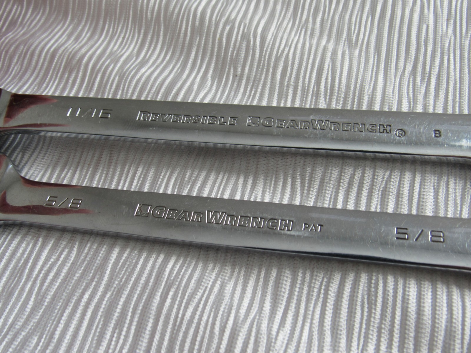 Lot Of 2 GearWrench Combination Ratcheting Wrenches Tools 5/8″ And 11/16″!